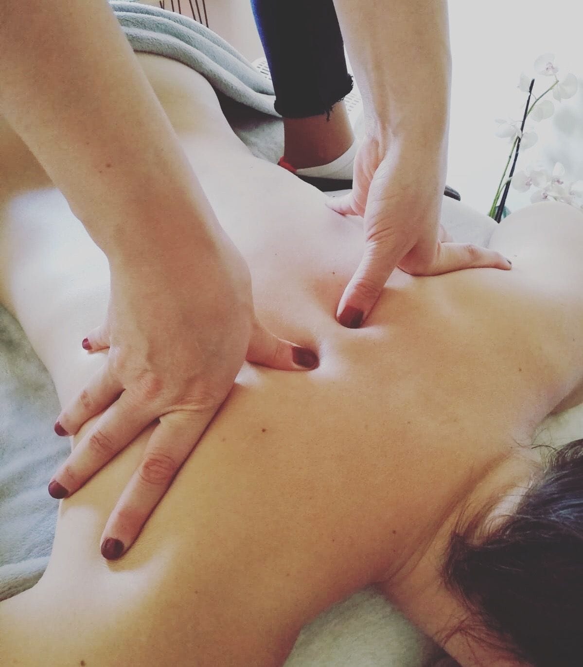 massage avec les mains